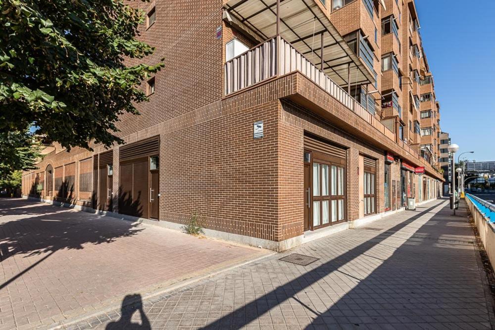 Exyca Embajadores Madrid Exterior foto